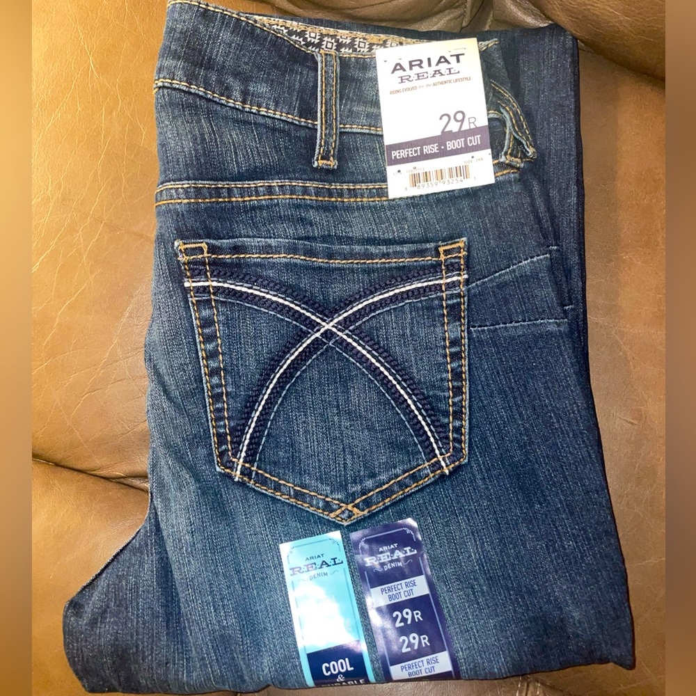 Ariat NEW Real Perfect Rise ROSA jeans 29Regular